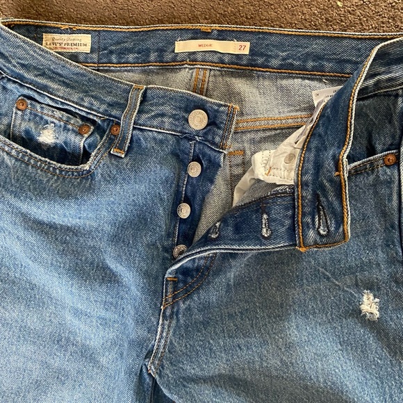Levi’s Wedgie jeans - Picture 3 of 3